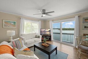 Exterior - Coastal Breeze Siesta Entire 4-unit Complex With Dock (Siesta Key)