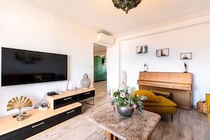 Fernseher