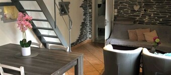 Charming 2-bedroom house in beautiful Beaufort-en-Anjou with WiFi