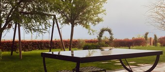Room 'Pistapeijvri' with Private Garden, Wi-Fi and Air Conditioning