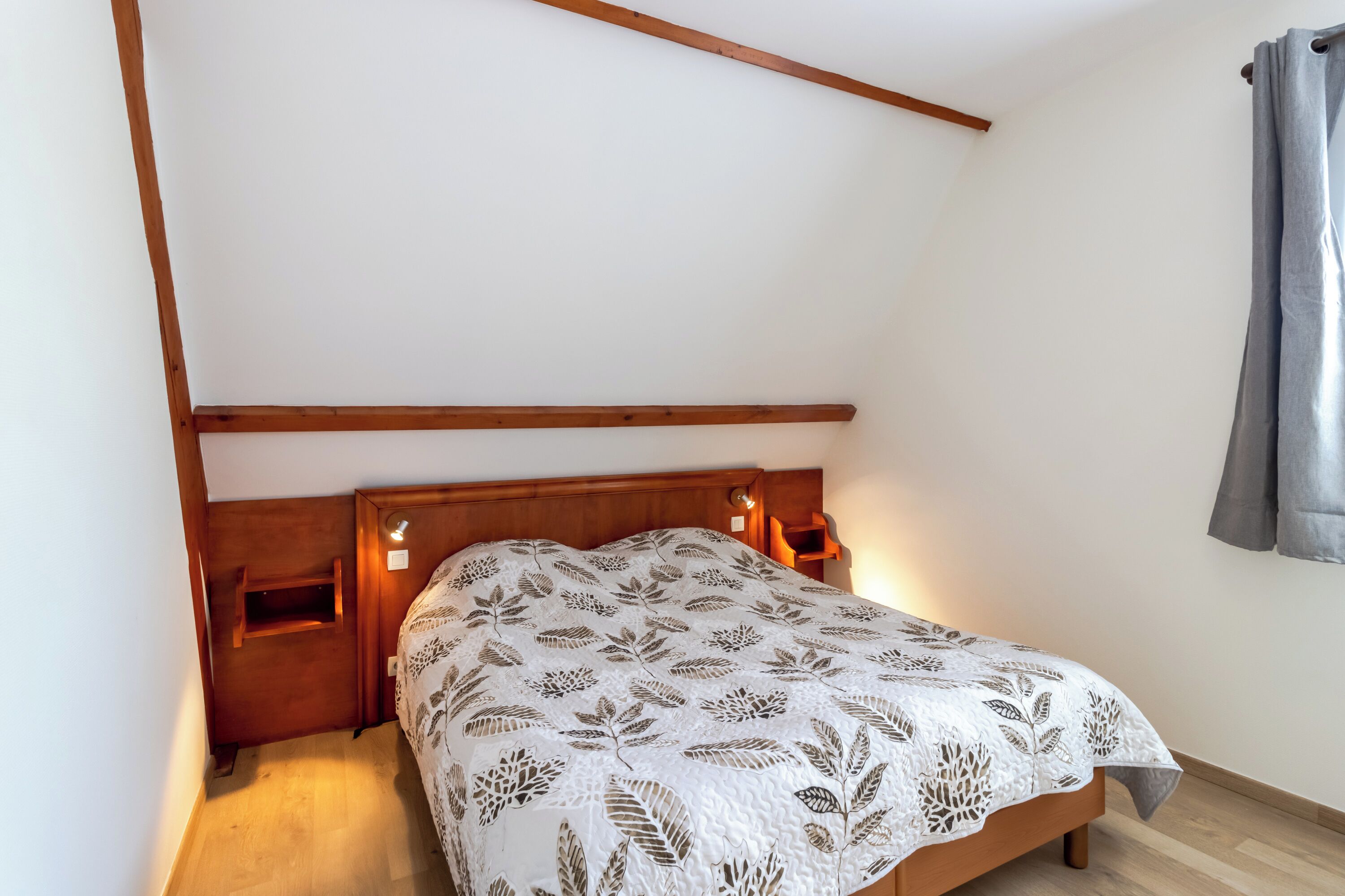 3 chambres, fer et planche à repasser, Wi-Fi gratuit, draps fournis