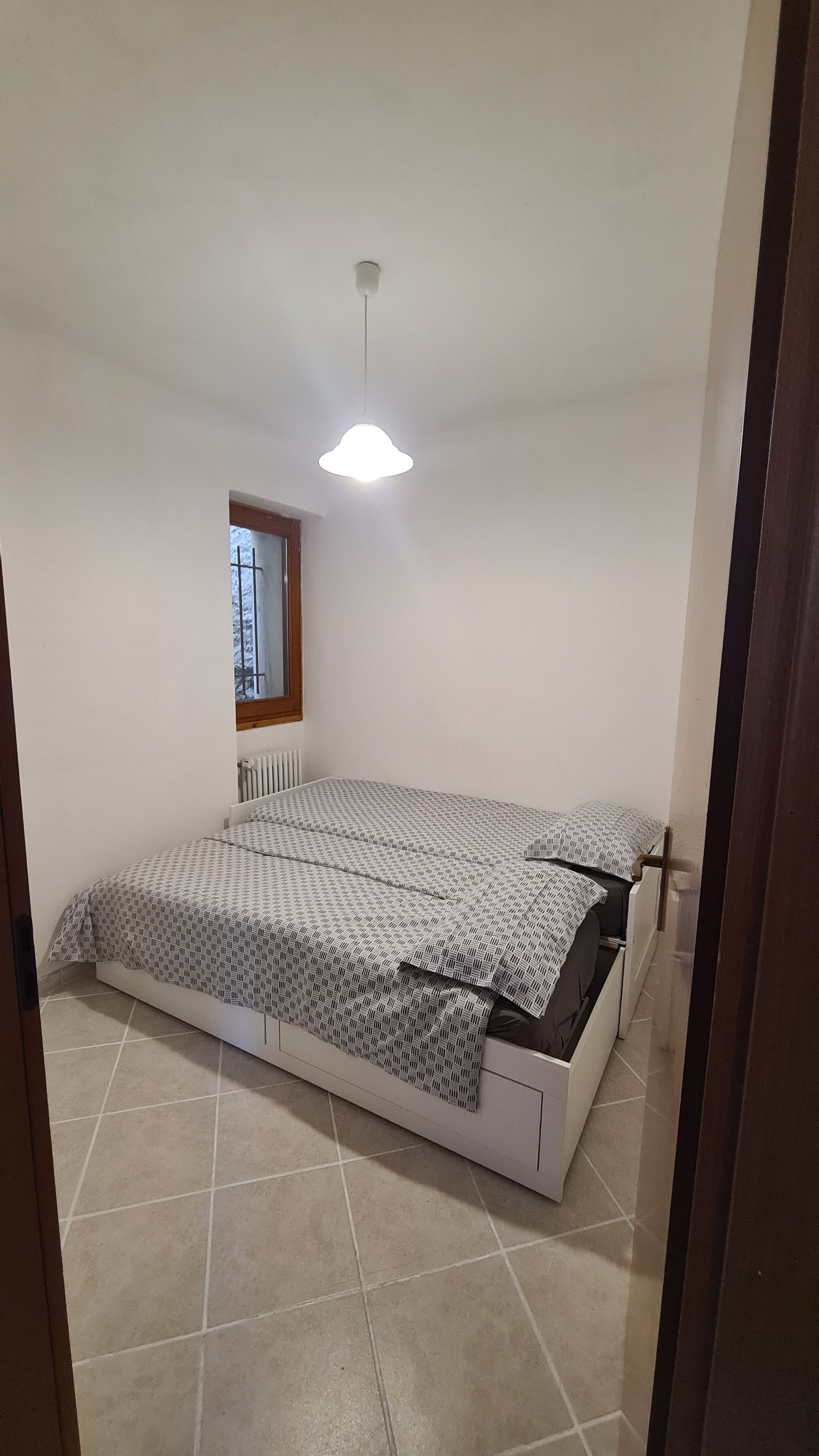 2 bedrooms, bed sheets