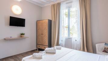 1 bedroom, free WiFi, bed sheets