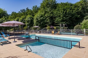Innenpool, beheizter Pool