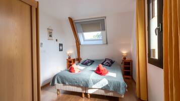 3 chambres, fer et planche Ă repasser, Wi-Fi gratuit, draps fournis