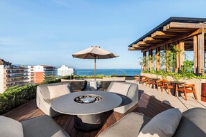 Outdoor dining - Rooftop Paradise Romantic Zone (Puerto Vallarta)