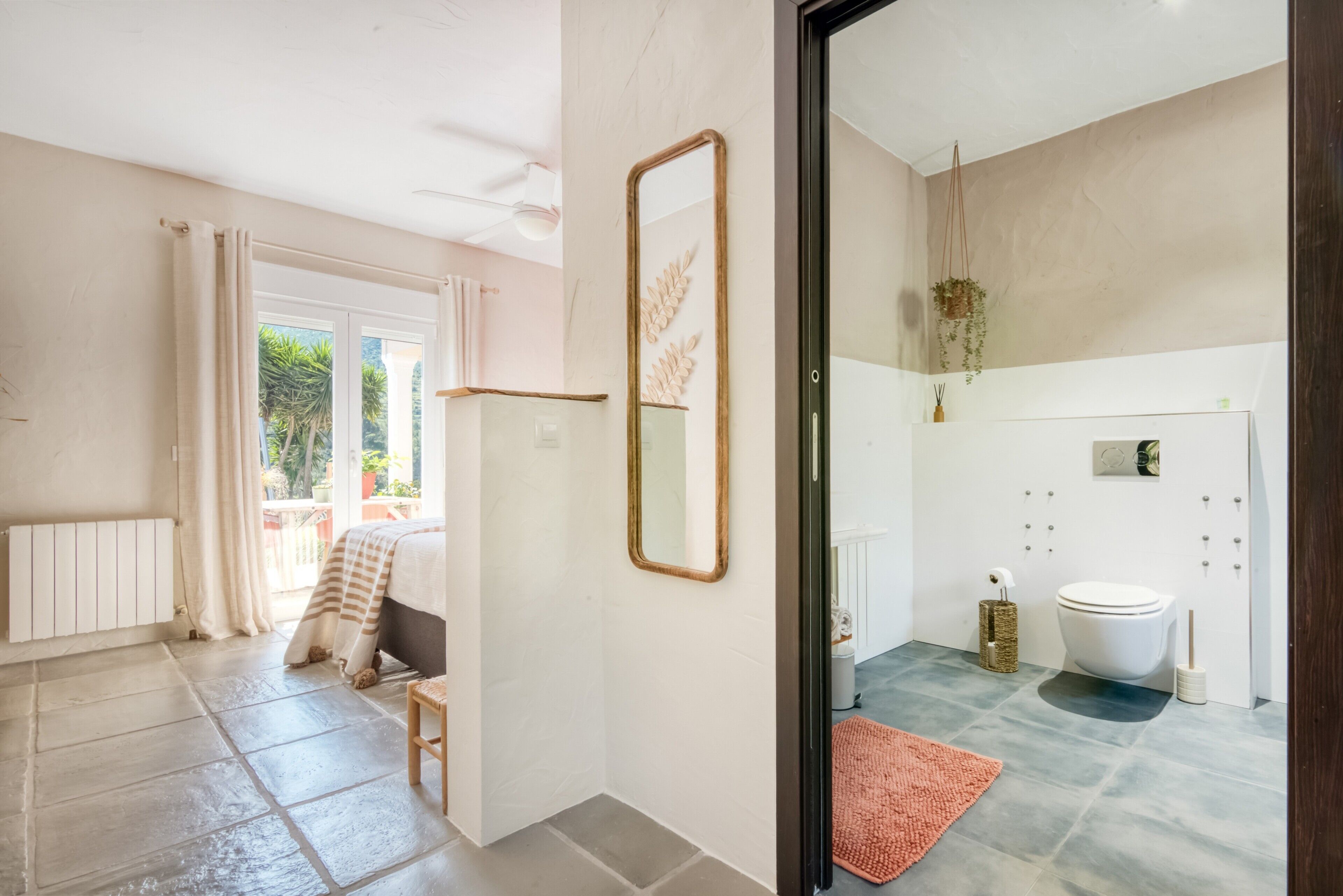 1 dormitori, wifi gratuïta i roba de llit 