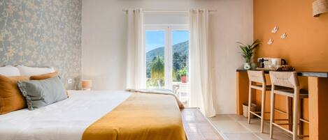 1 bedroom, free WiFi, bed sheets