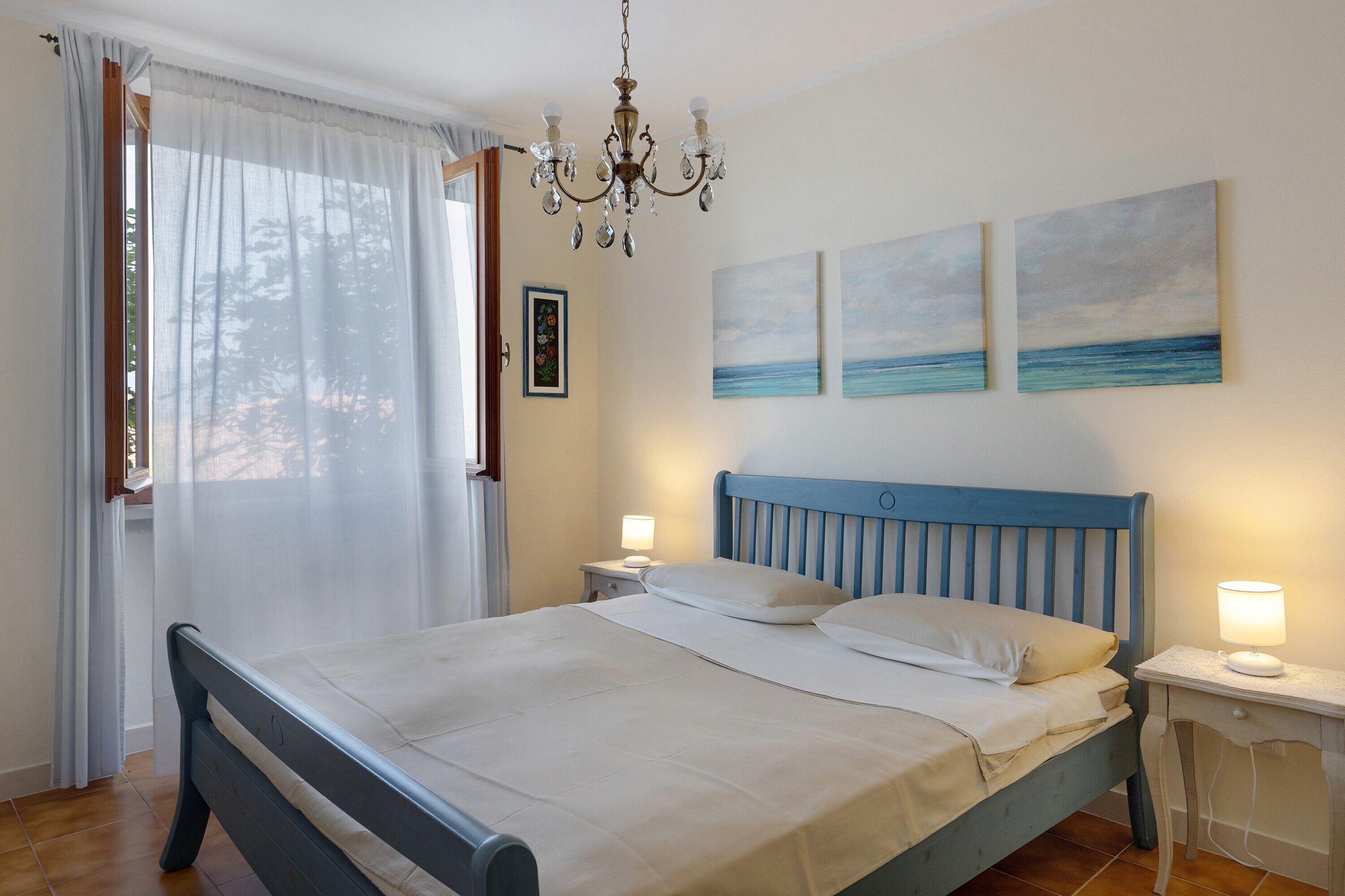 2 chambres, fer et planche à repasser, Wi-Fi gratuit, draps fournis