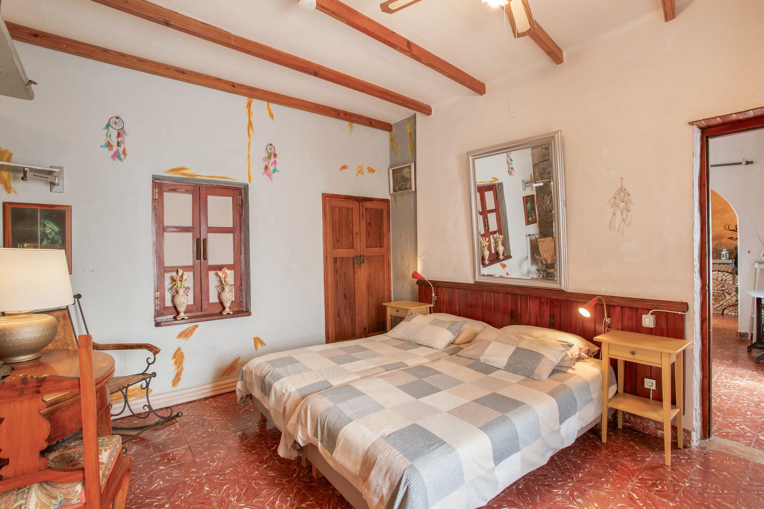 1 quarto, ferros/tábuas de passar roupa, Wi-Fi de cortesia