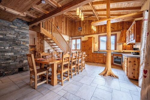 Appartement "Savine" avec vue sur les montagnes, balcon et Wi-Fi