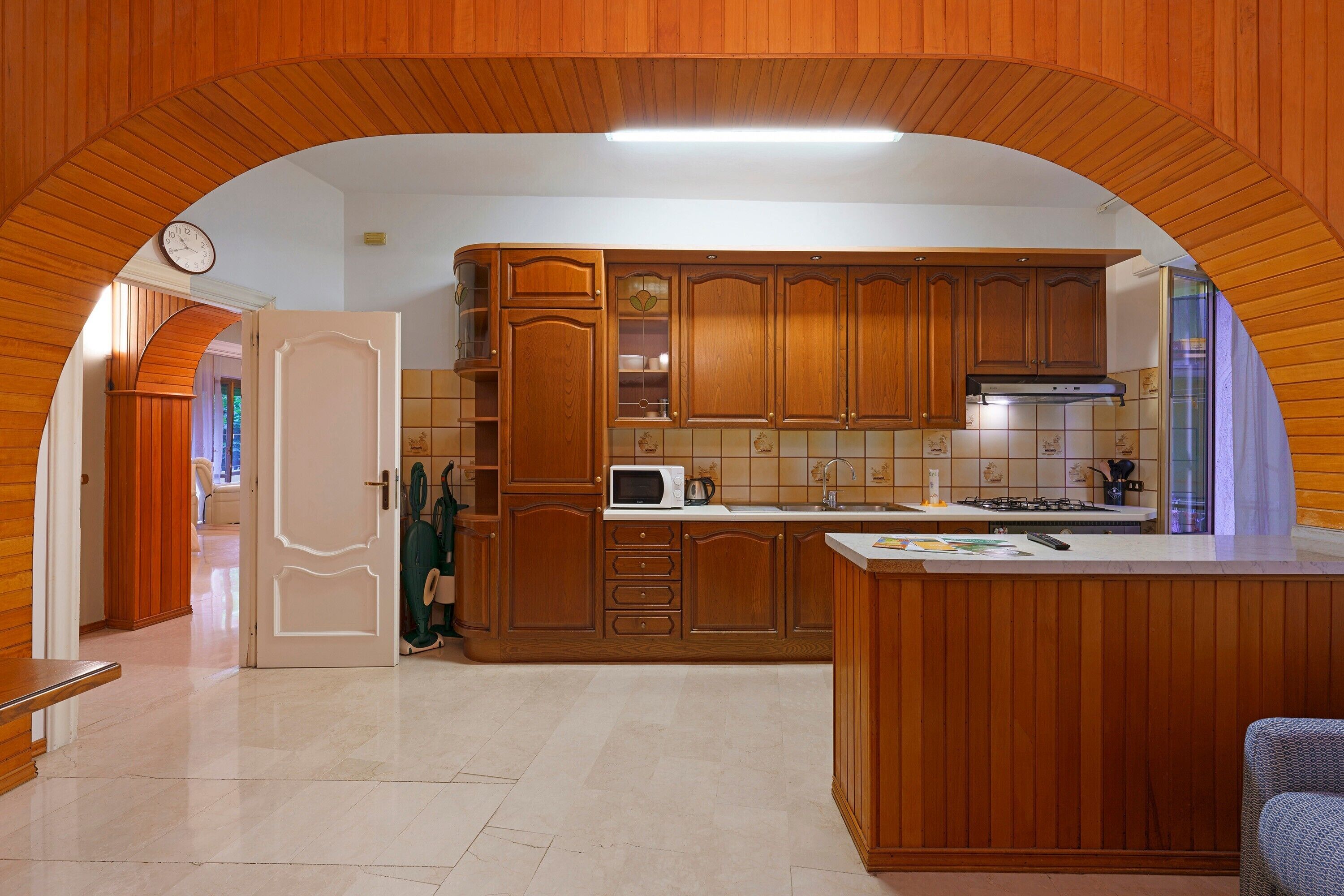 Fridge, microwave, cookware/dishes/utensils