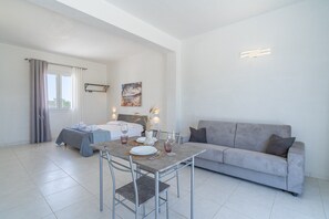 1 chambre, literie fournie