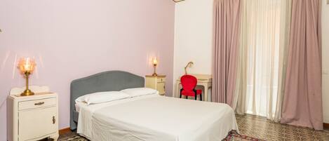 1 chambre, fer et planche Ă repasser, accĂšs au Wi-Fi (inclus)