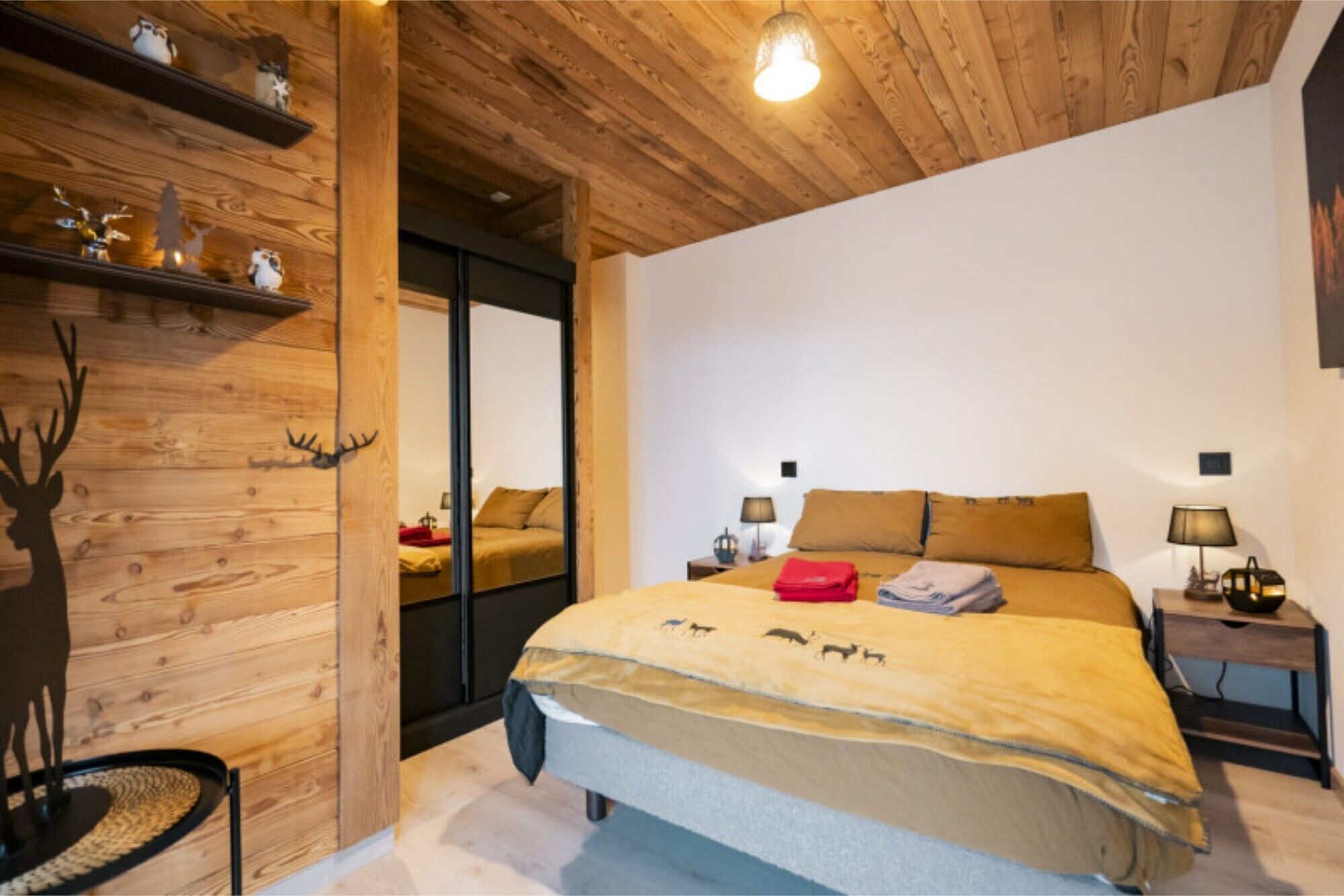 5 sovrum, strykjärn/strykbräda, gratis wi-fi och sängkläder