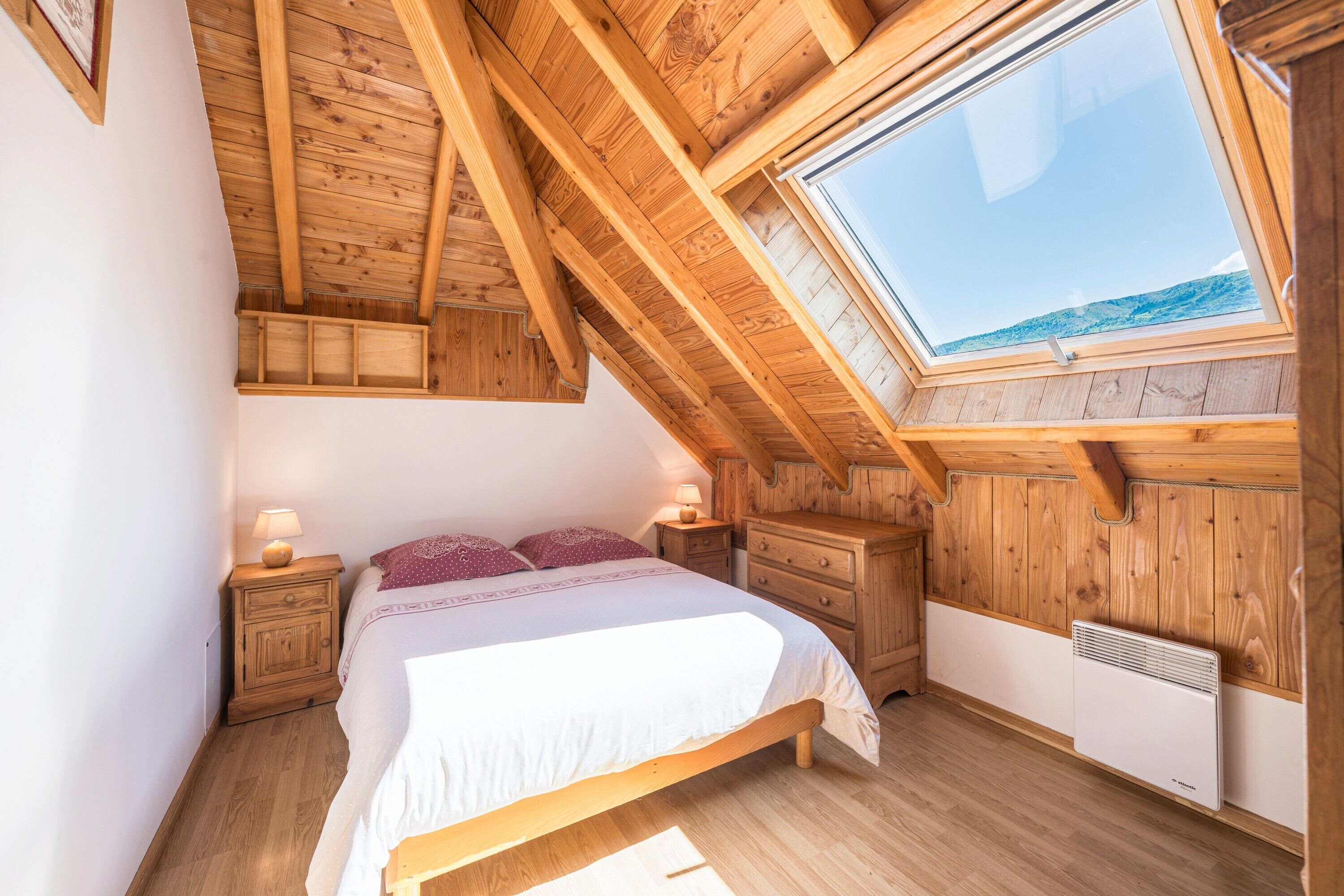 2 bedrooms, free WiFi