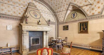 Castle 'Monastero' with Wi-Fi