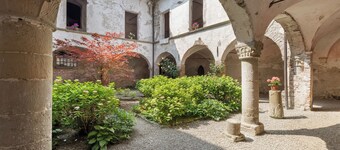 Castle 'Monastero' with Wi-Fi