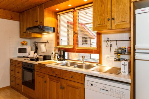 Appartement 'Appartement Super Châtel' mit Bergblick, Balkon und WLAN