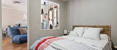 1 dormitorio, tabla de planchar con plancha, wifi gratis y ropa de cama