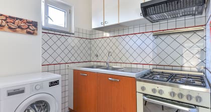 Apartment 'Stecchi Mare' with Private Terrace and Air Conditioning
