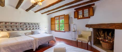 1 chambre, fer et planche Ă repasser, accĂšs au Wi-Fi (inclus)