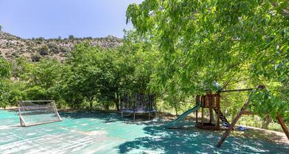 Room 'Hab Doble 3 Molino Del Machero' with Mountain View, Shared Pool and Wi-Fi