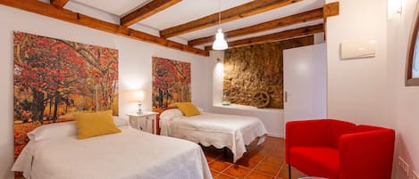 1 chambre, fer et planche Ă repasser, accĂšs au Wi-Fi (inclus)