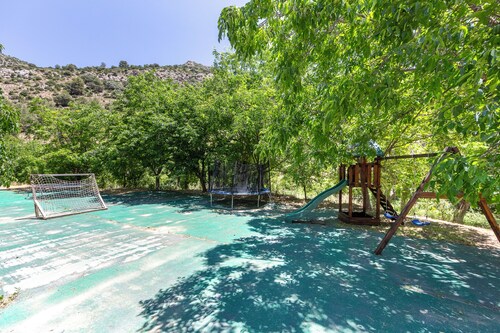 Room 'Molino Del Machero' with Mountain View, Shared Pool and Wi-Fi