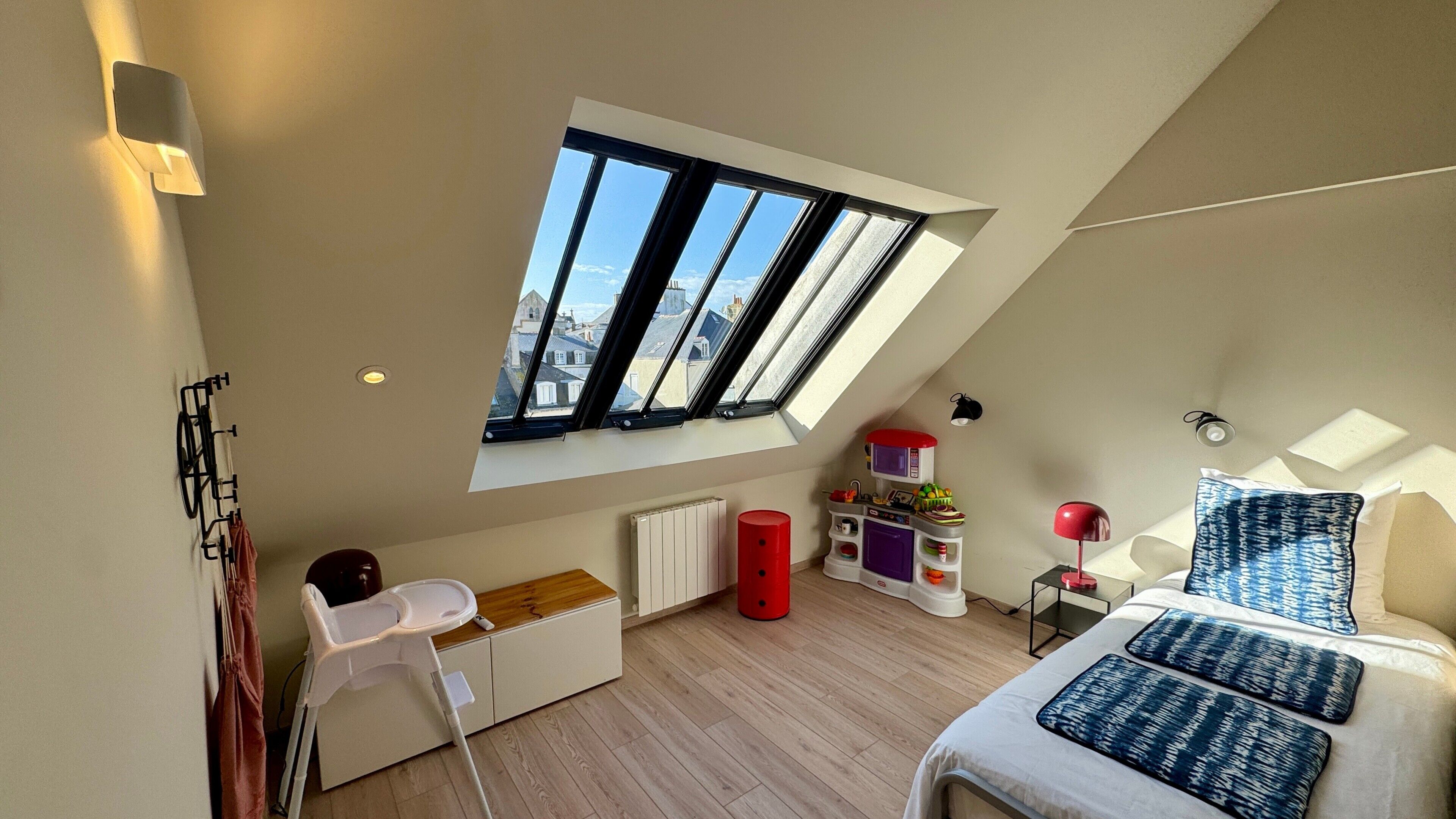 4 Schlafzimmer, Bügeleisen/Bügelbrett, kostenloses WLAN, Bettwäsche