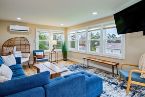 Una Smart TV, libros