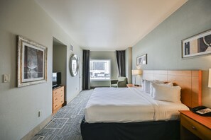 1 bedroom, desk, free WiFi, bed sheets