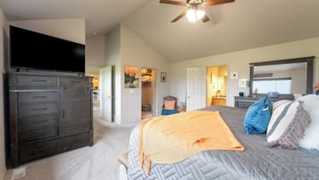 3 chambres, fer et planche à repasser, Wi-Fi gratuit, draps fournis