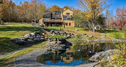 Family-Friendly Windham Estate, Swimming Pond, Spa