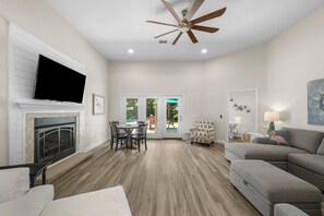 TV, stereo - Pet-friendly | 4BR with Private Pool, Golf Cart + Bikes (Panama City Beach)