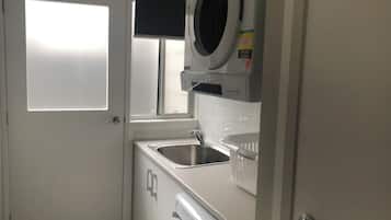 House | 3 bedrooms, free WiFi