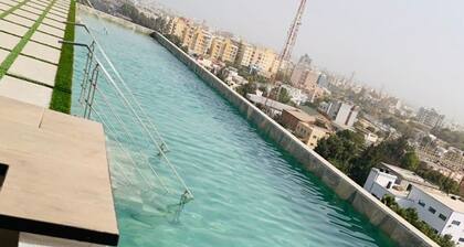 Luxury apartment with swimming pool
