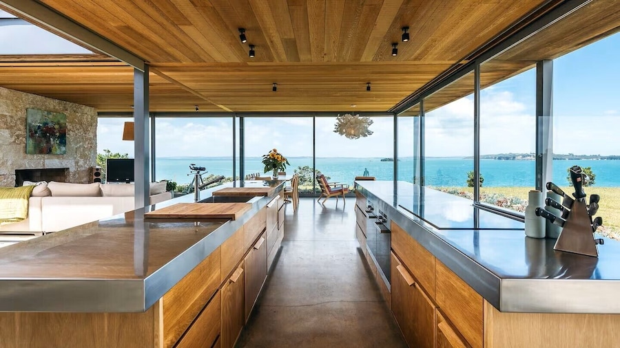 Waiheke Island Coastal Retreat