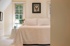 2 chambres, bureau, fer et planche à repasser, Wi-Fi gratuit