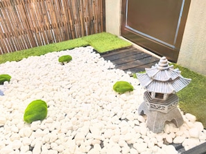 Exterior - kyouchikutei condo (Osaka)