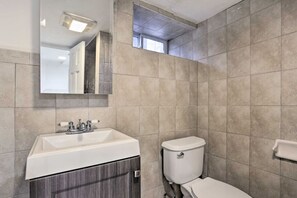 Hair dryer, towels