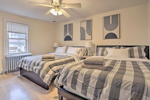 3 bedrooms, desk, iron/ironing board, free WiFi