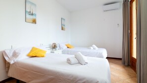 6 dormitorios, tabla de planchar con plancha, Internet y ropa de cama