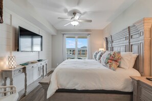 3 slaapkamers, een strijkplank/strijkijzer, gratis wifi, beddengoed