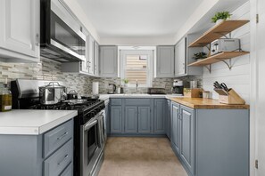 Microwave, oven, stovetop, dishwasher