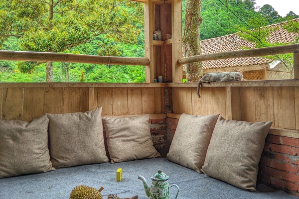 Cottage Klasik, 1 kamar tidur, patio, pemandangan gunung (Abah Room) | Area keluarga