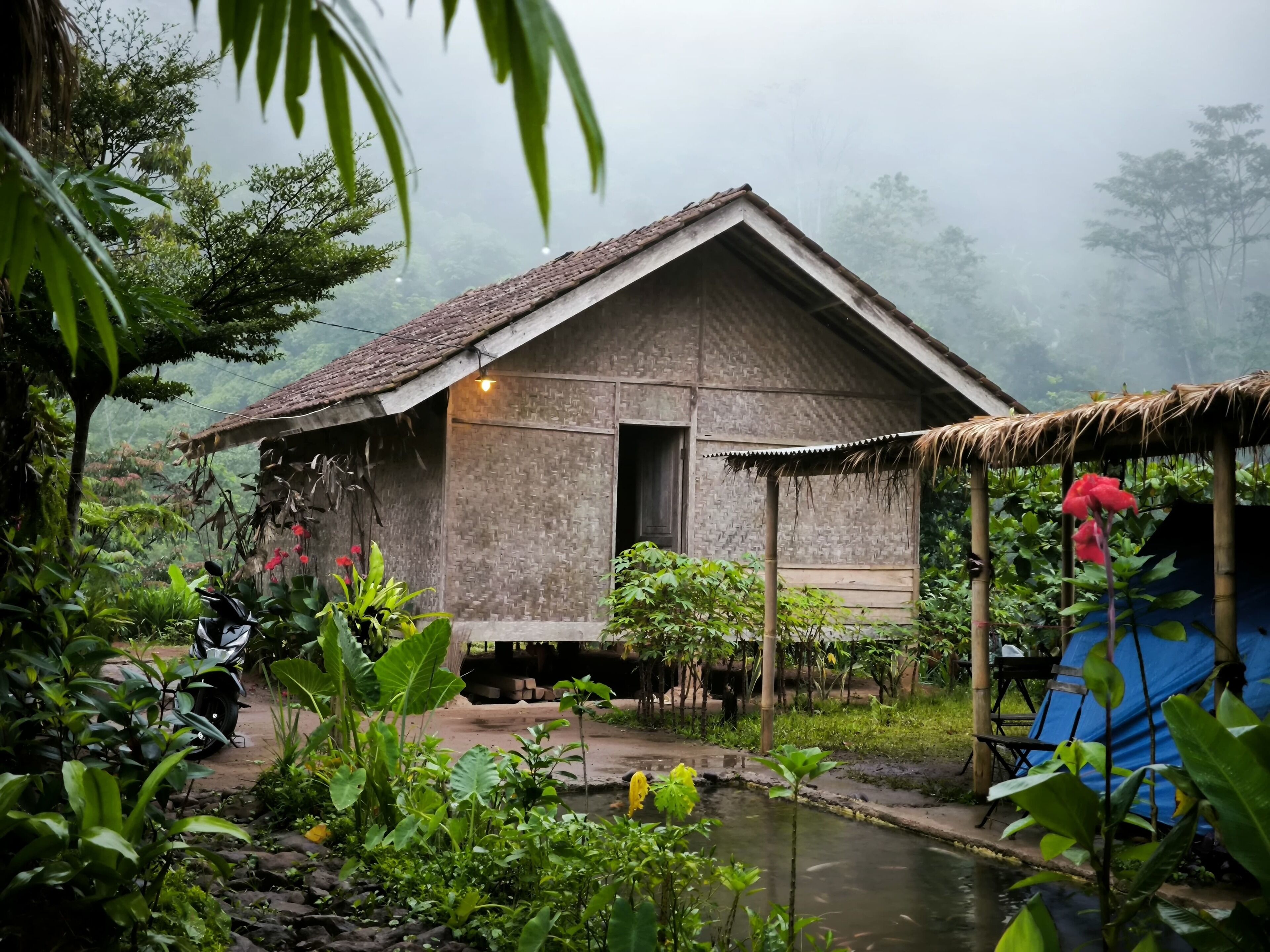 Classic Cottage, 1 Bedroom, Patio, Mountain View (Abah Room) | Free WiFi, bed sheets