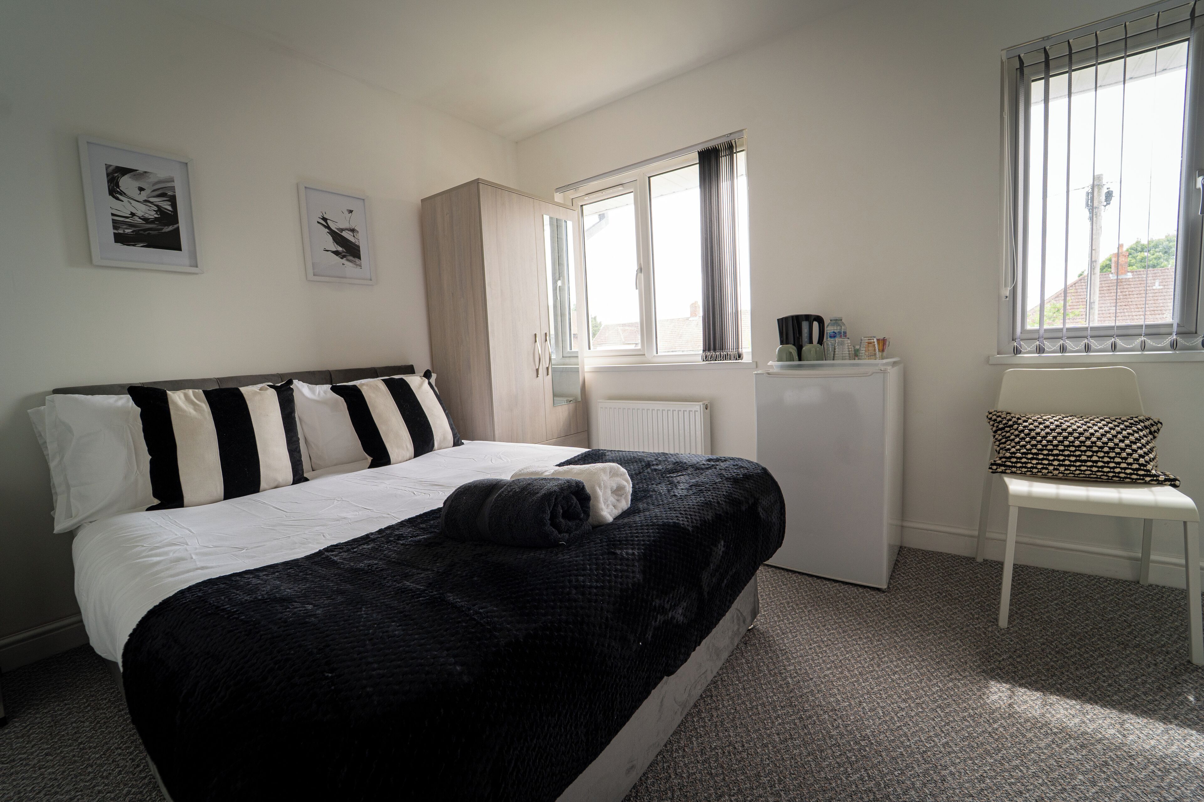 Comfort Double Room | Blackout curtains, iron/ironing board, free WiFi, bed sheets