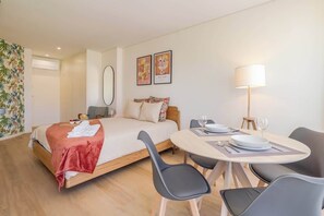 1 Schlafzimmer, Bügeleisen/Bügelbrett, Reisekinderbett, kostenloses WLAN