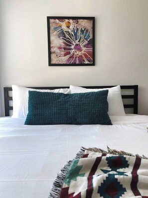 Desk, iron/ironing board, free WiFi, bed sheets - Sleepover | Brilliant Studio and Gym - Des Moines (Des Moines)